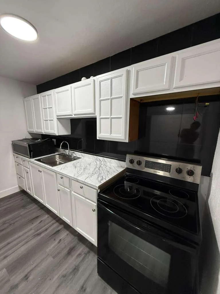 Fix & Flip Renovations<br>for properties that need to move forward.